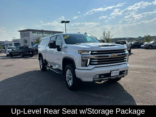 Used 2022 Beige Chevrolet High Country image 9