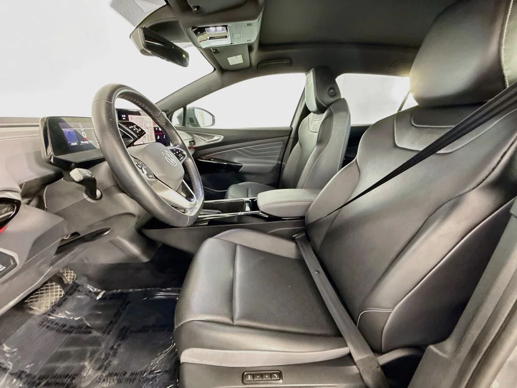 Used 2023 Gray Volkswagen Pro S image 21