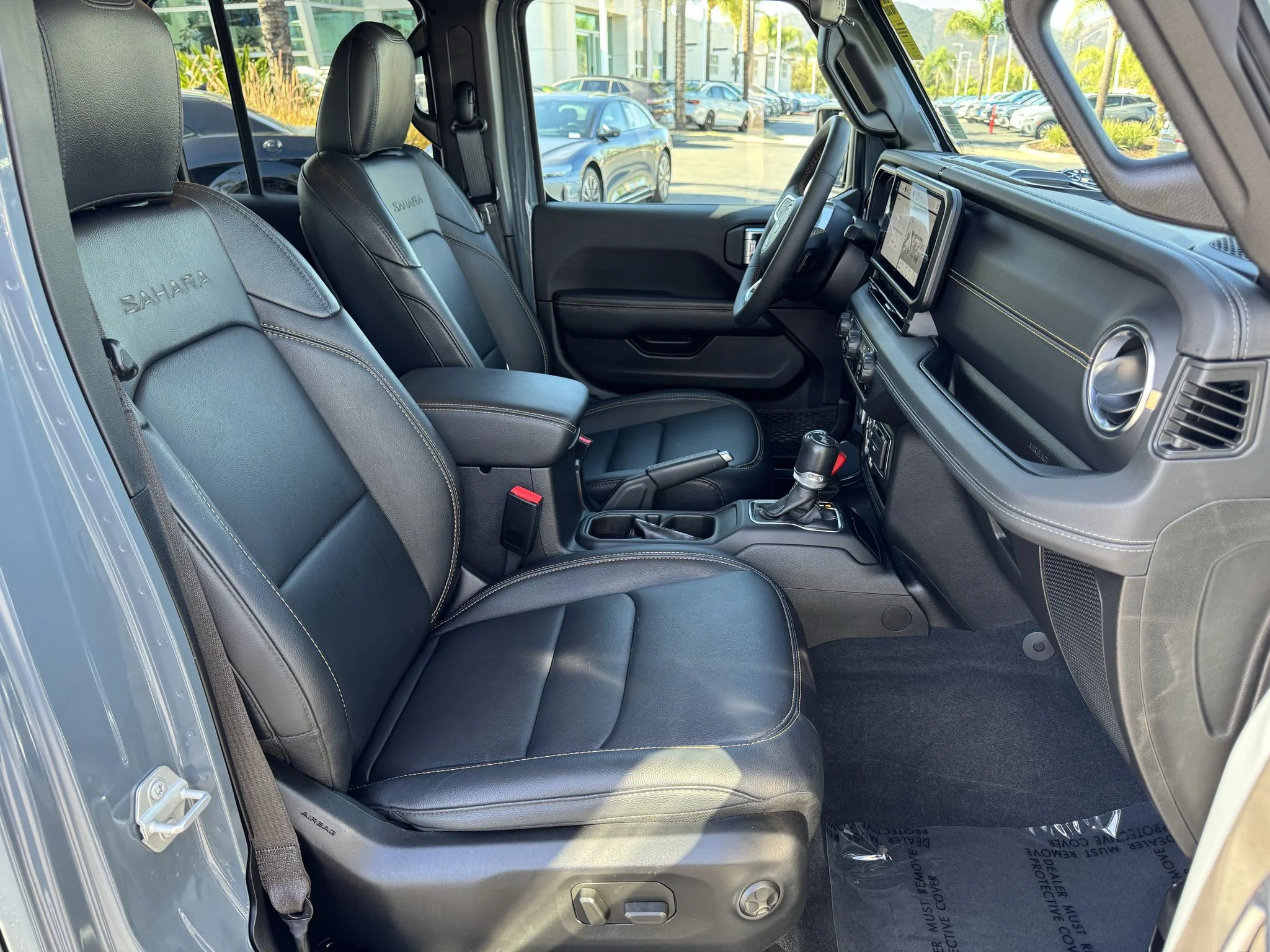 Used 2024 ANVIL CLEAR COAT Jeep Sahara image 34