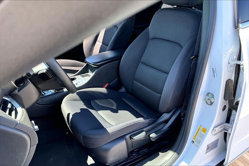 Used 2024 White Chevrolet LS image 19