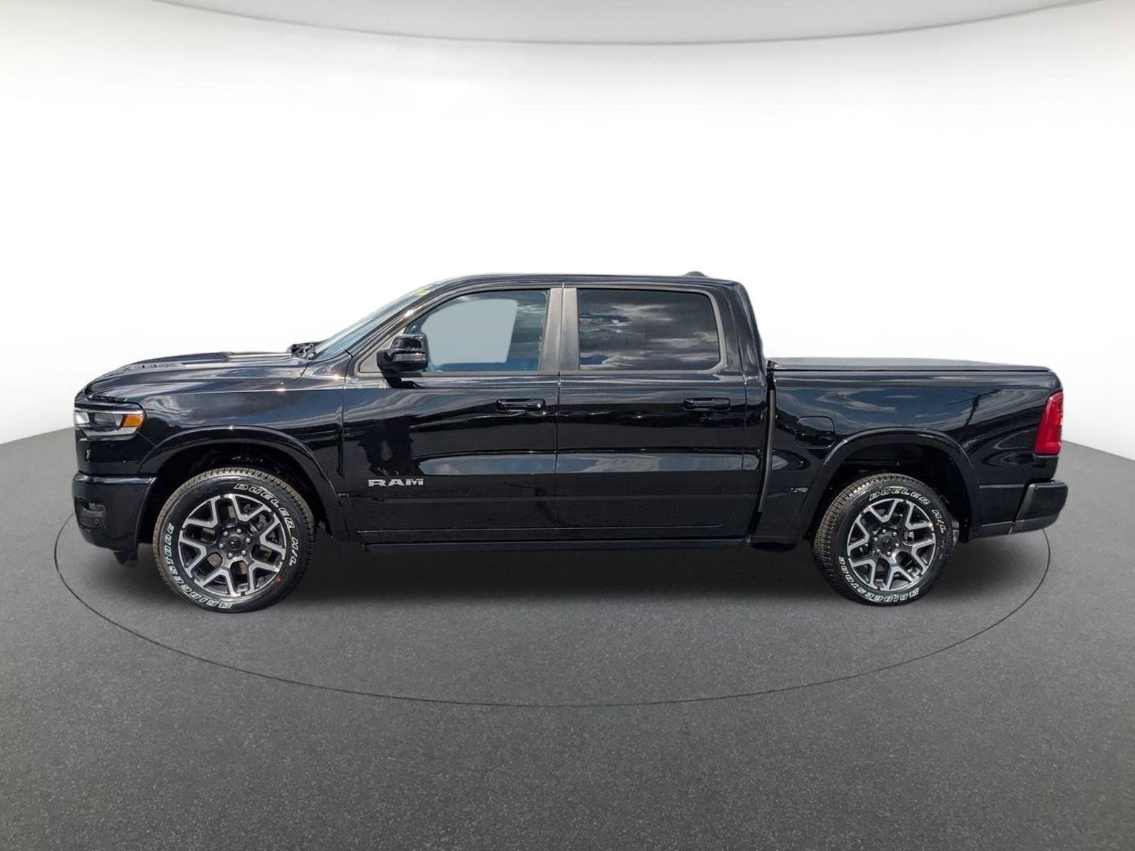 2026 RAM 1500 Laramie - Photo 7