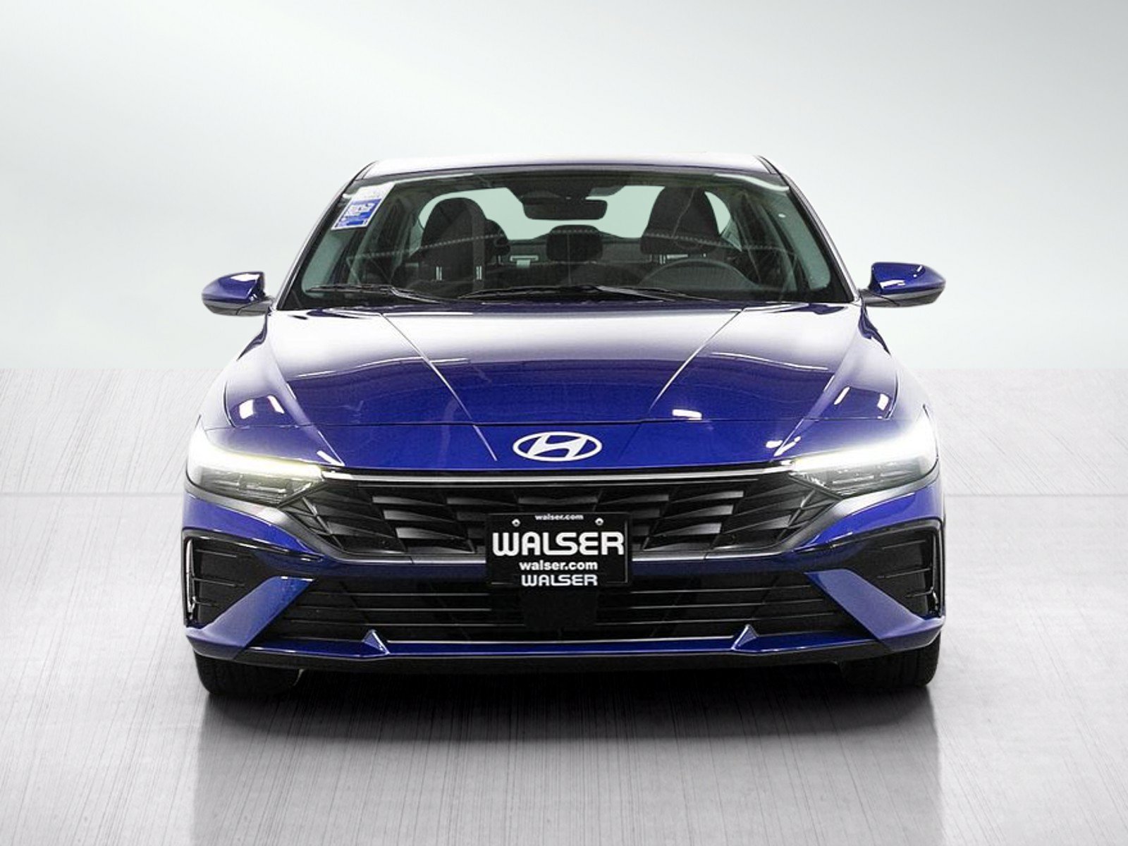 Used 2025 Intense Blue Hyundai SEL Convenience IVT image 9