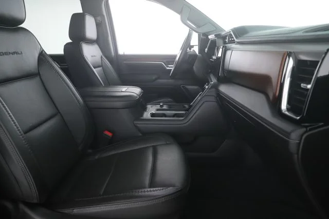 Used 2026 White GMC Denali image 32
