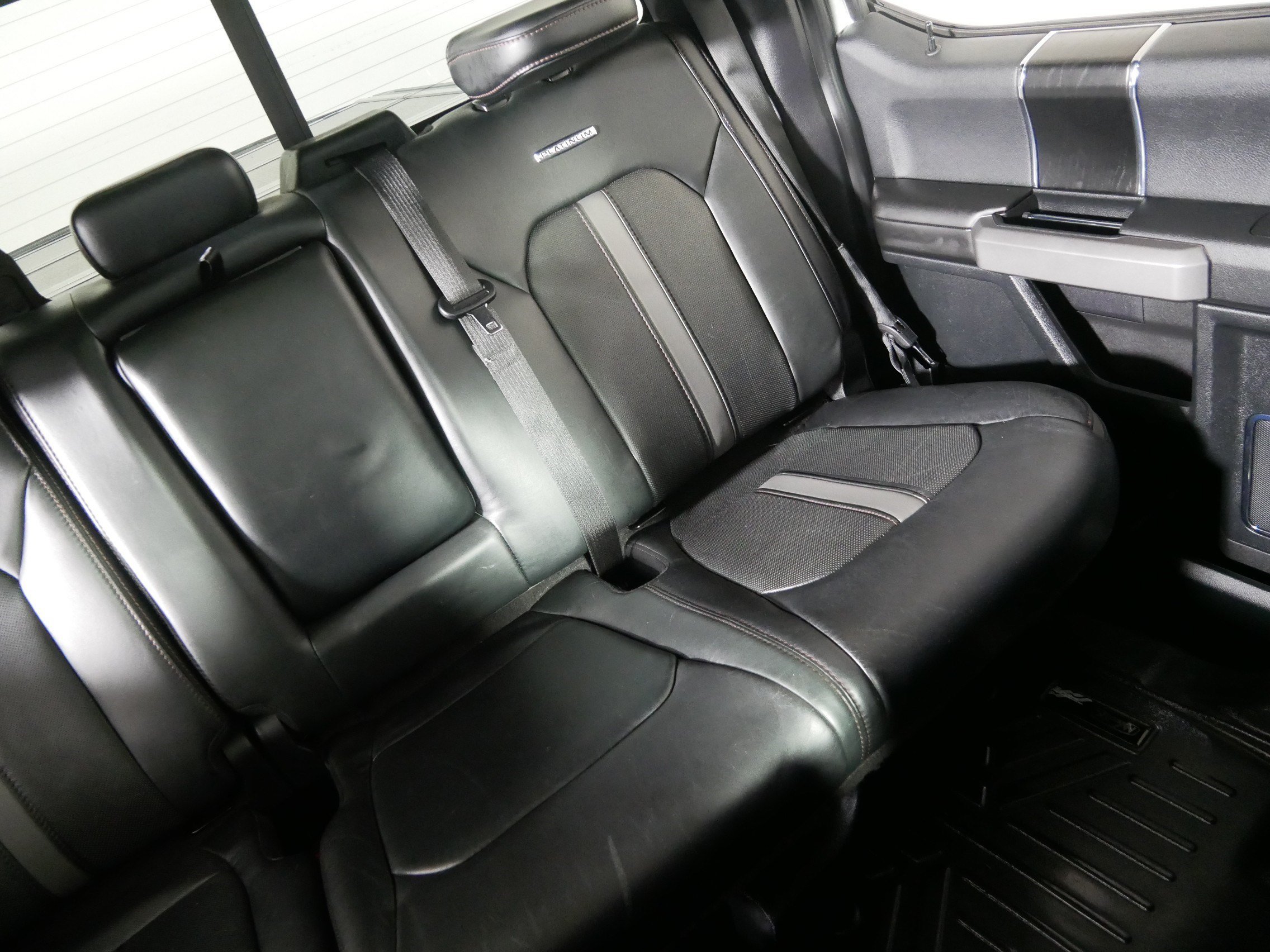 Used 2019 Ingot Silver Metallic Ford Platinum image 14