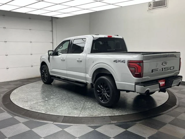 Used 2024 White Ford LARIAT image 34