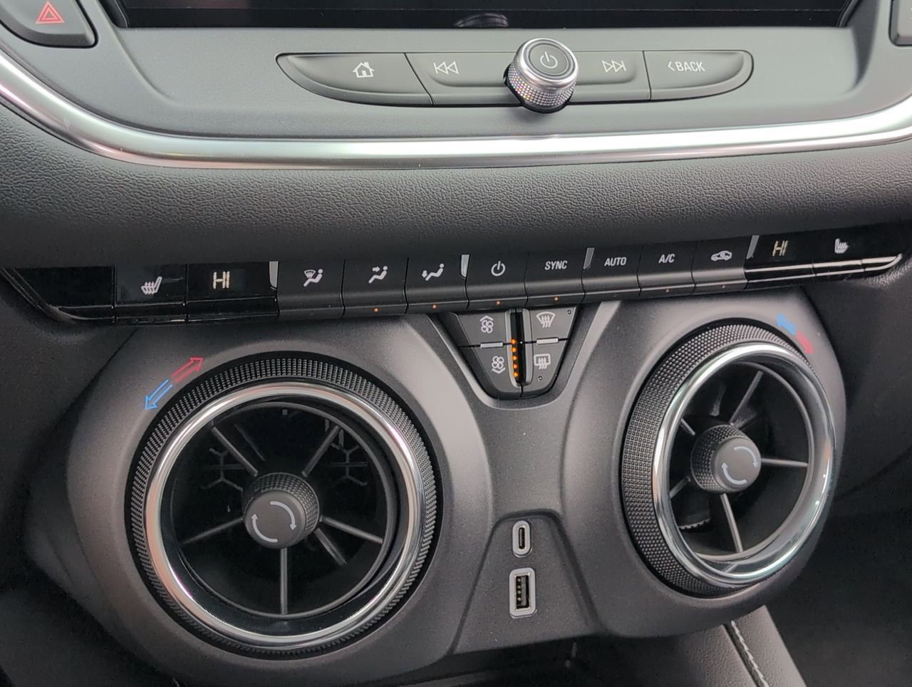 2026 Chevrolet Blazer 3LT - Photo 11
