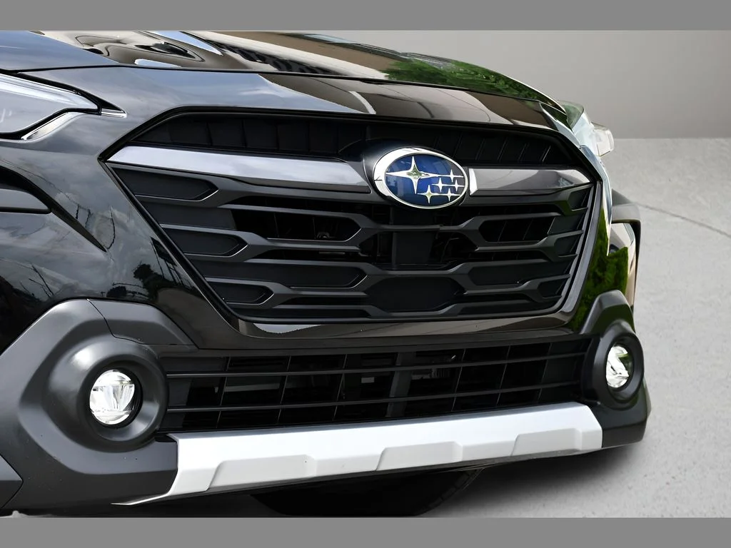 Used 2024 Crystal Black Silica Subaru Limited image 10