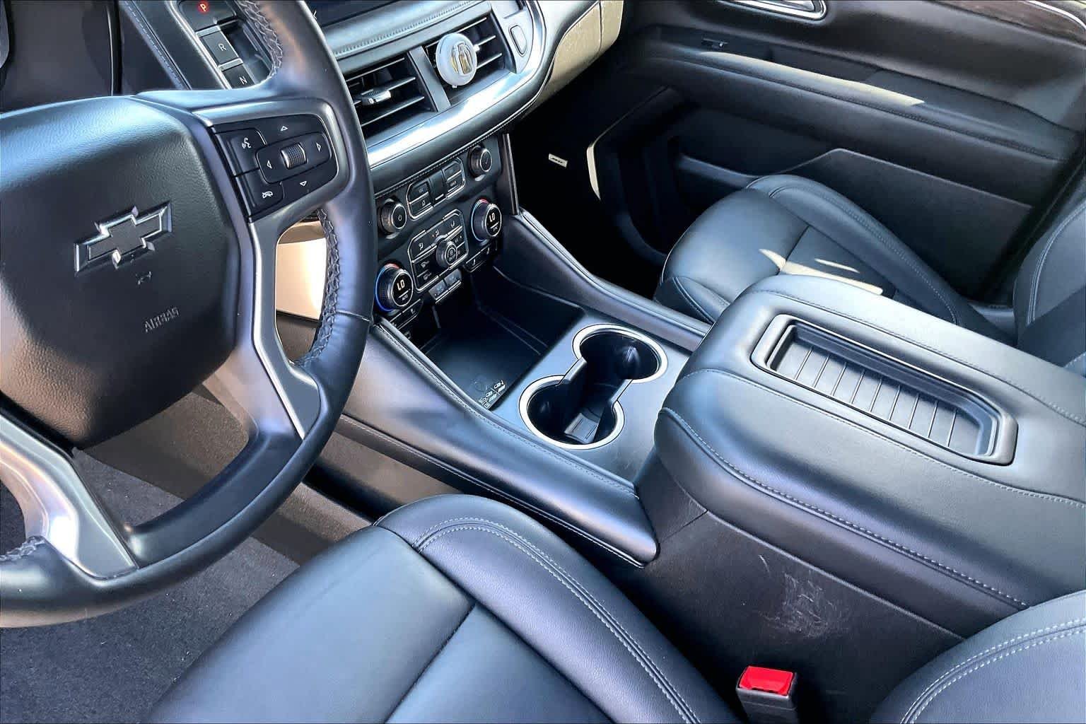 Used 2024 Black Chevrolet Z71 image 16