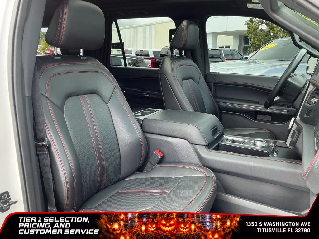 Used 2023 White Ford Limited image 16