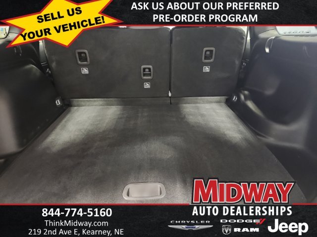 Used 2025 Gray Jeep Altitude X image 16