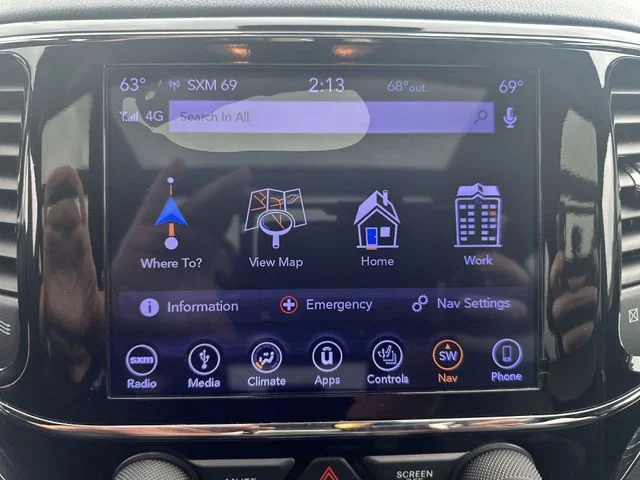 Used 2019 White Jeep Overland image 16