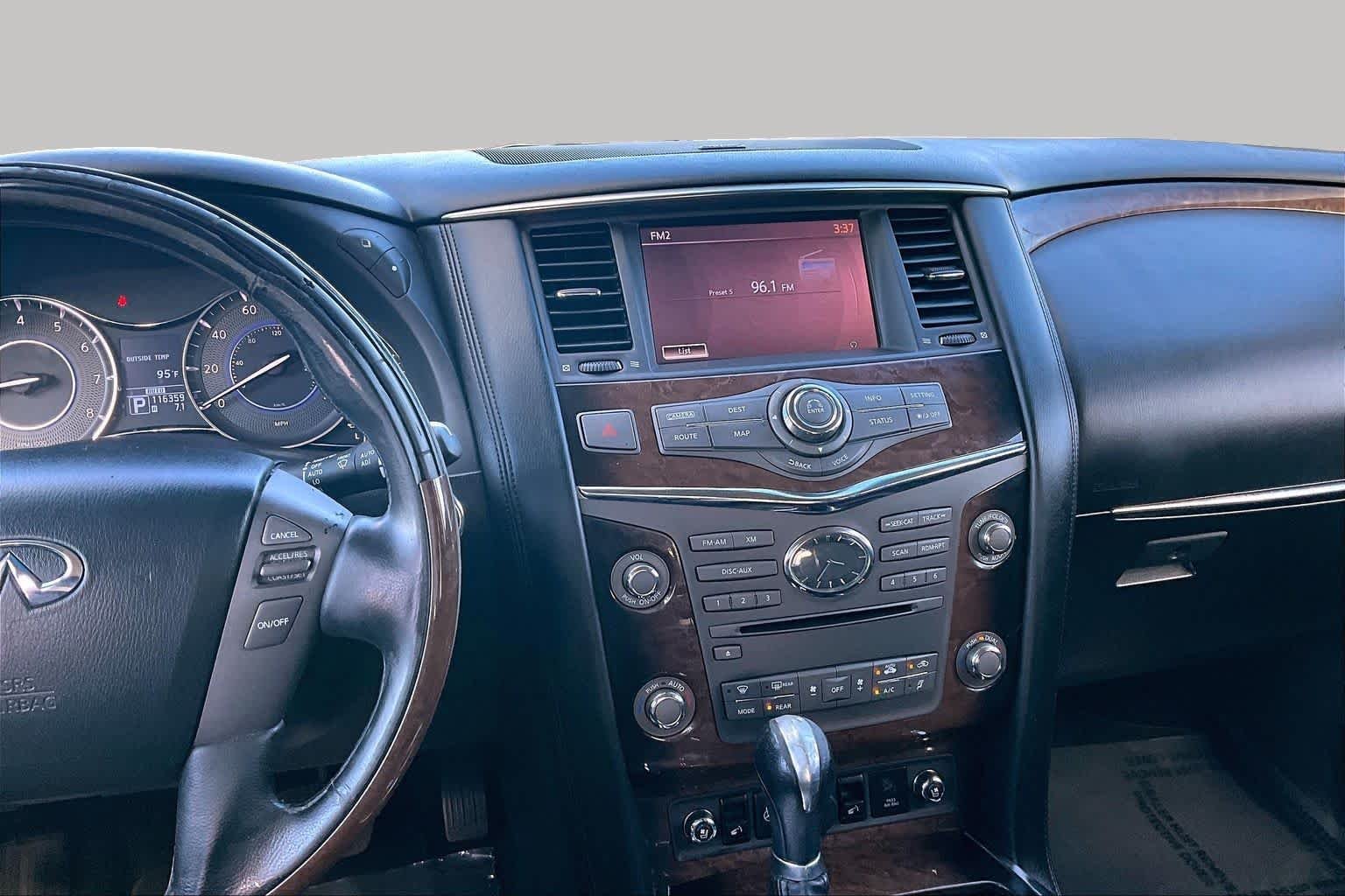 Pre-Owned 2012 INFINITI QX56 7-passenger