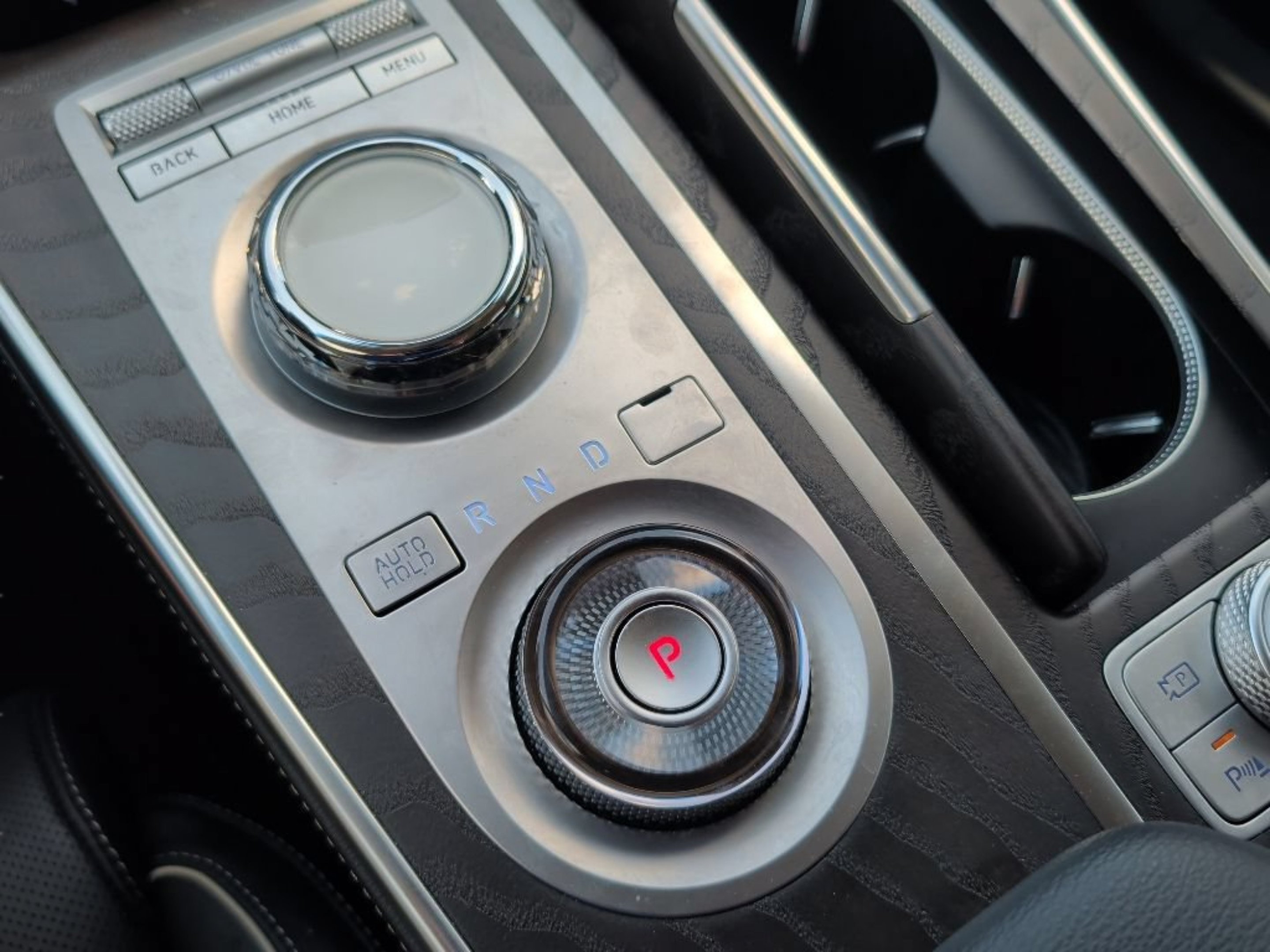 2024 GENESIS GV80 Standard - Photo 26