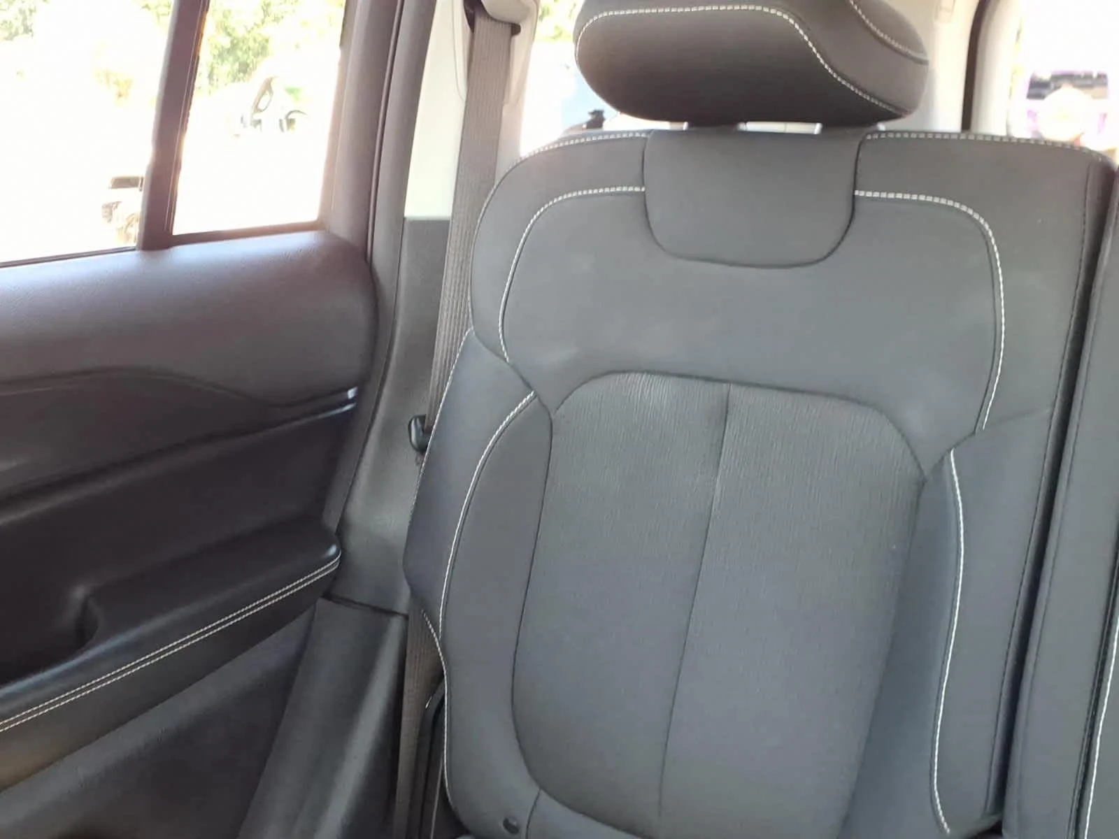 Certified Used 2023 Silver Zynith Jeep Laredo X image 18