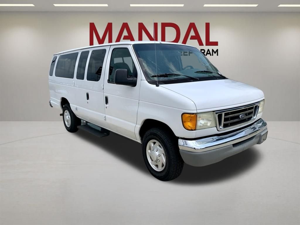 Used 2003 White Ford  image 4