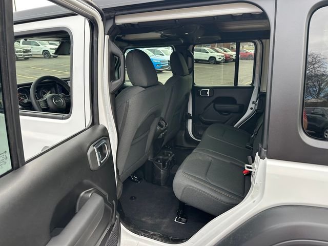 New 2026 Bright White Clear-Coat Exterior Paint Jeep Sport S image 11