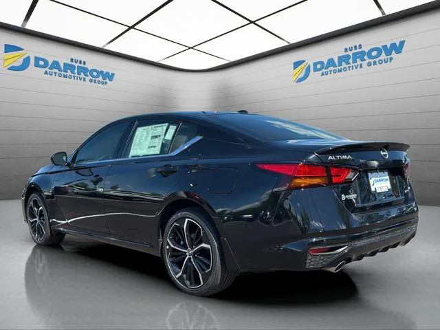 New 2026 Super Black Nissan 2.5 SR image 3