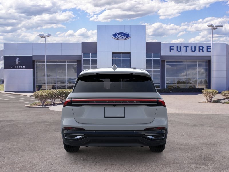 New 2026 Gray Matter Clearcoat Lincoln Premiere image 32