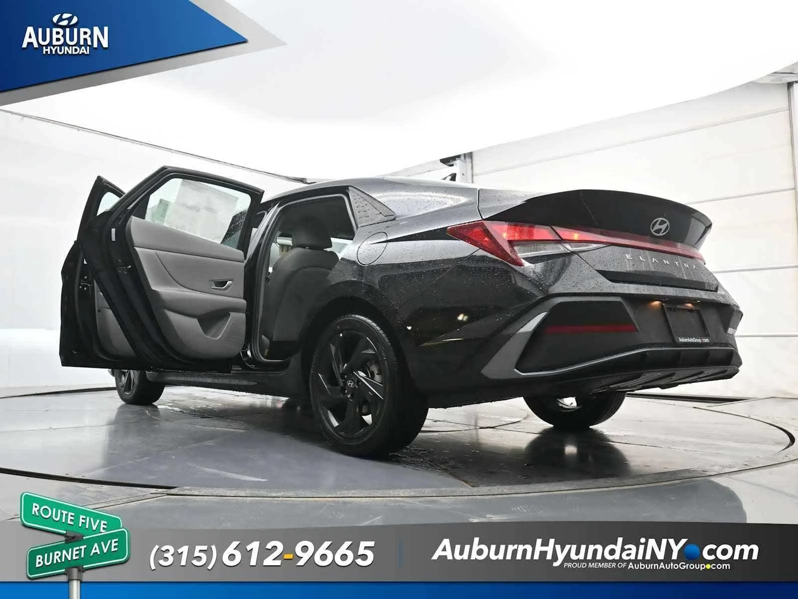 New 2026 Abyss Black Hyundai SEL Sport image 32