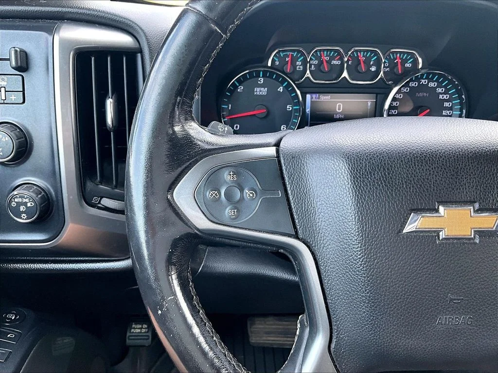 Used 2019 Black Chevrolet LT image 17