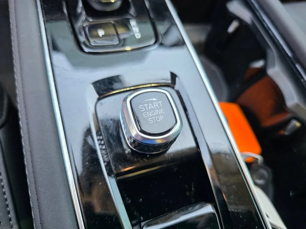Used 2026  Volvo Plus image 21