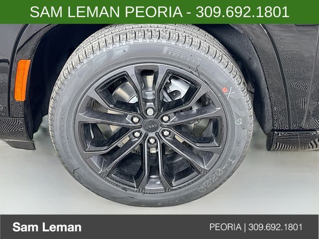 New 2026 High Gloss Black Exterior Paint Jeep Summit Reserve image 32