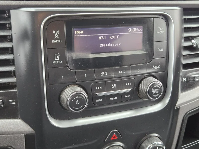 2018 RAM Ram 3500 Pickup Tradesman - Photo 18