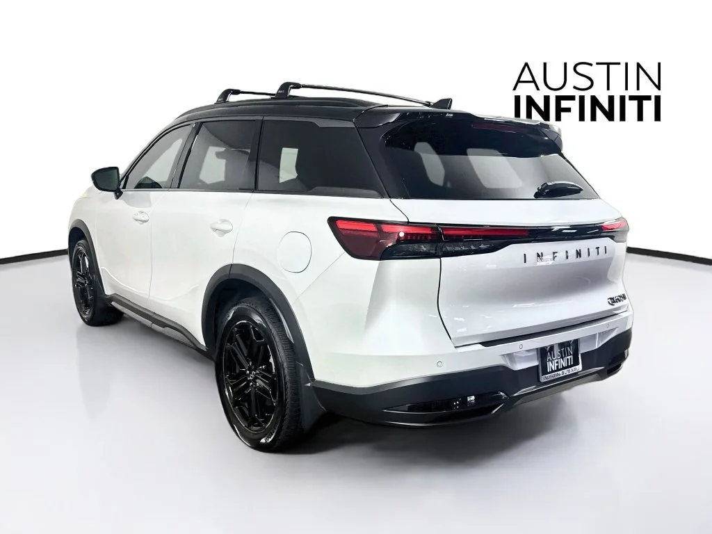 Certified Used 2027 Black INFINITI SPORT image 7