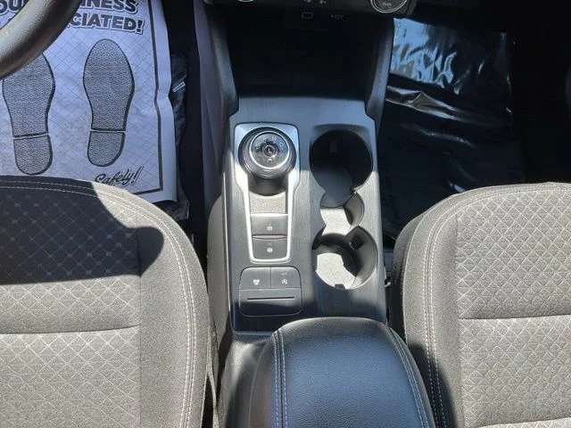 Used 2025 Oxford White Ford Active image 33