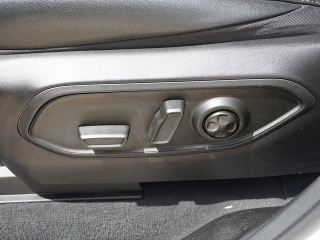 Certified Used 2024 White Jeep Limited image 19