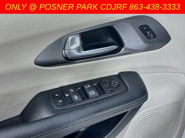 Used 2023 White Chrysler Touring L image 17