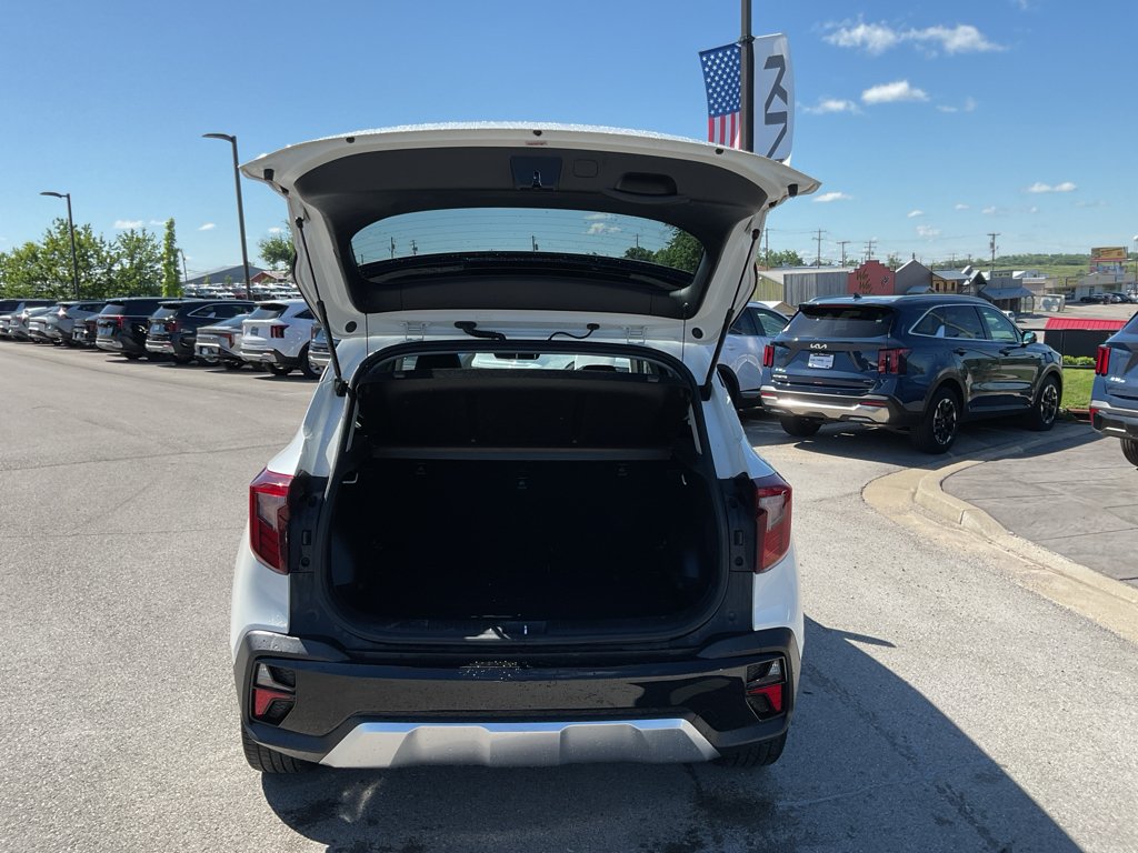 Certified Used 2024 Snow White Pearl Kia SX image 13