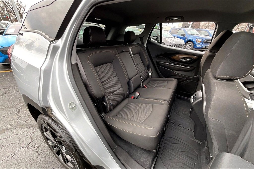 2021 GMC TERRAIN - Image 23