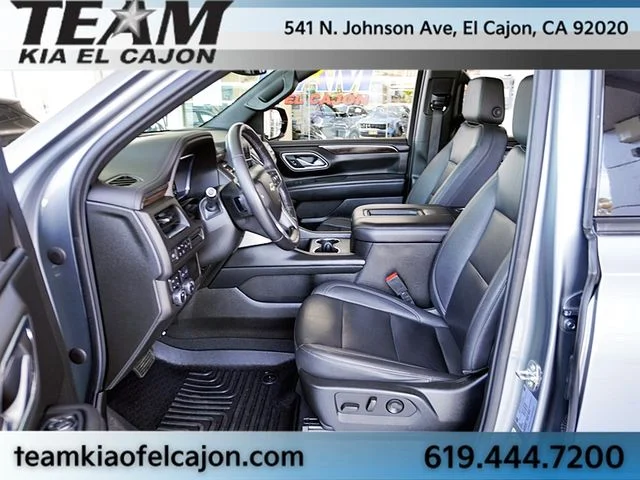 Used 2022 Gray Chevrolet Z71 image 16
