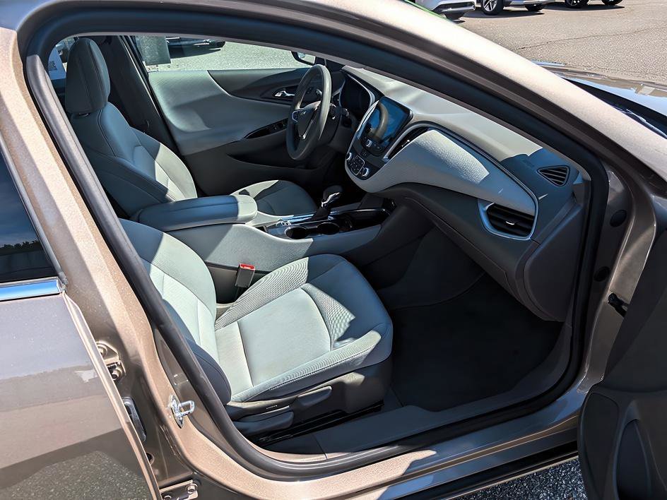 Used 2024 Mineral Gray Metallic Chevrolet LT image 12