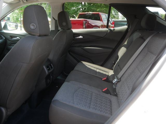 Used 2024 Summit White Chevrolet LT image 16