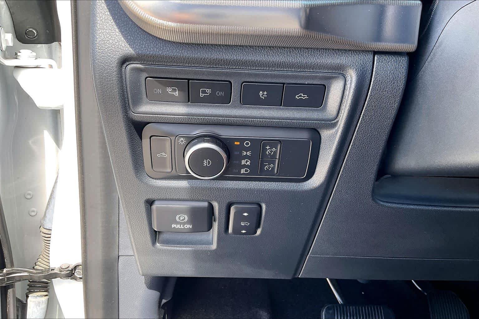 Used 2021 Oxford White Ford Raptor image 34