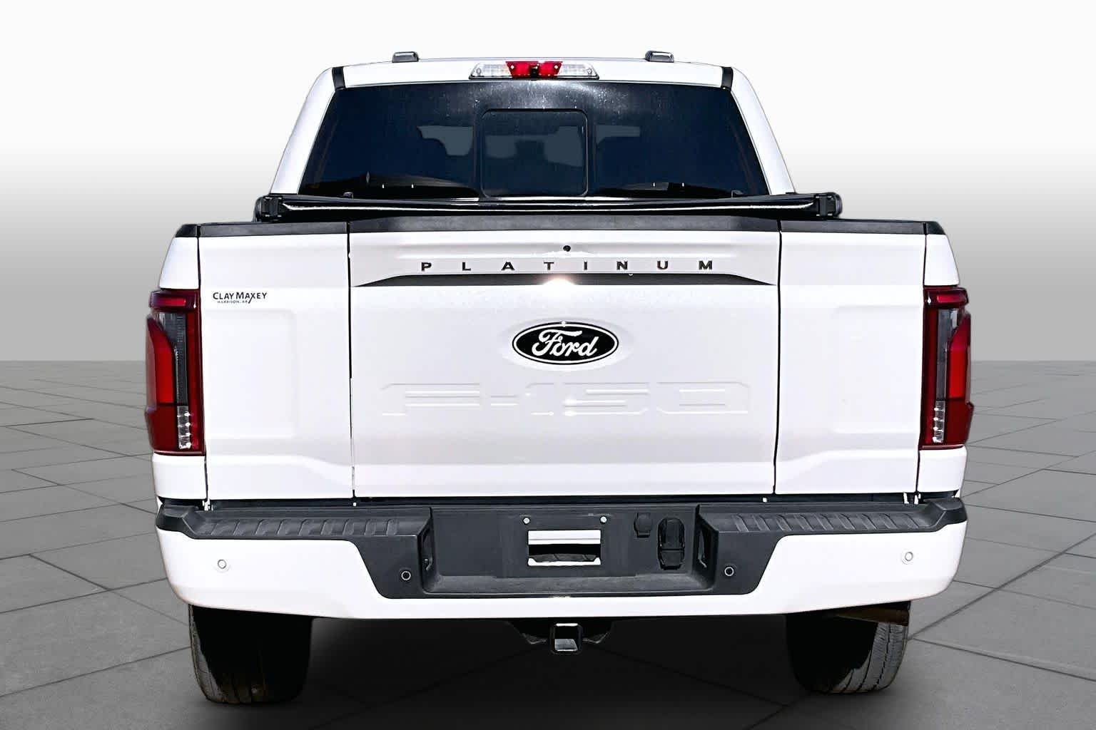 Used 2025 Star White Metallic Tri-Coat Ford Platinum image 4