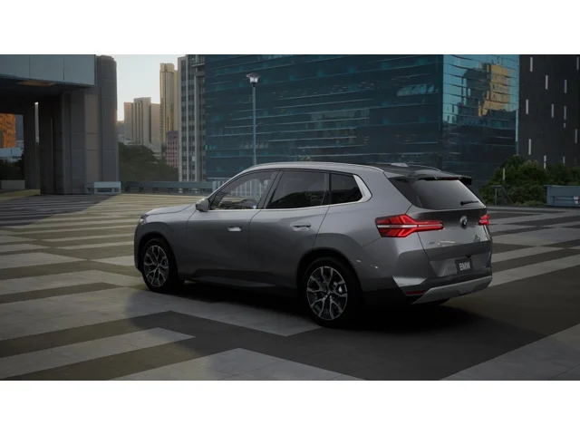 New 2026 Skyscraper Grey Metallic BMW  image 2