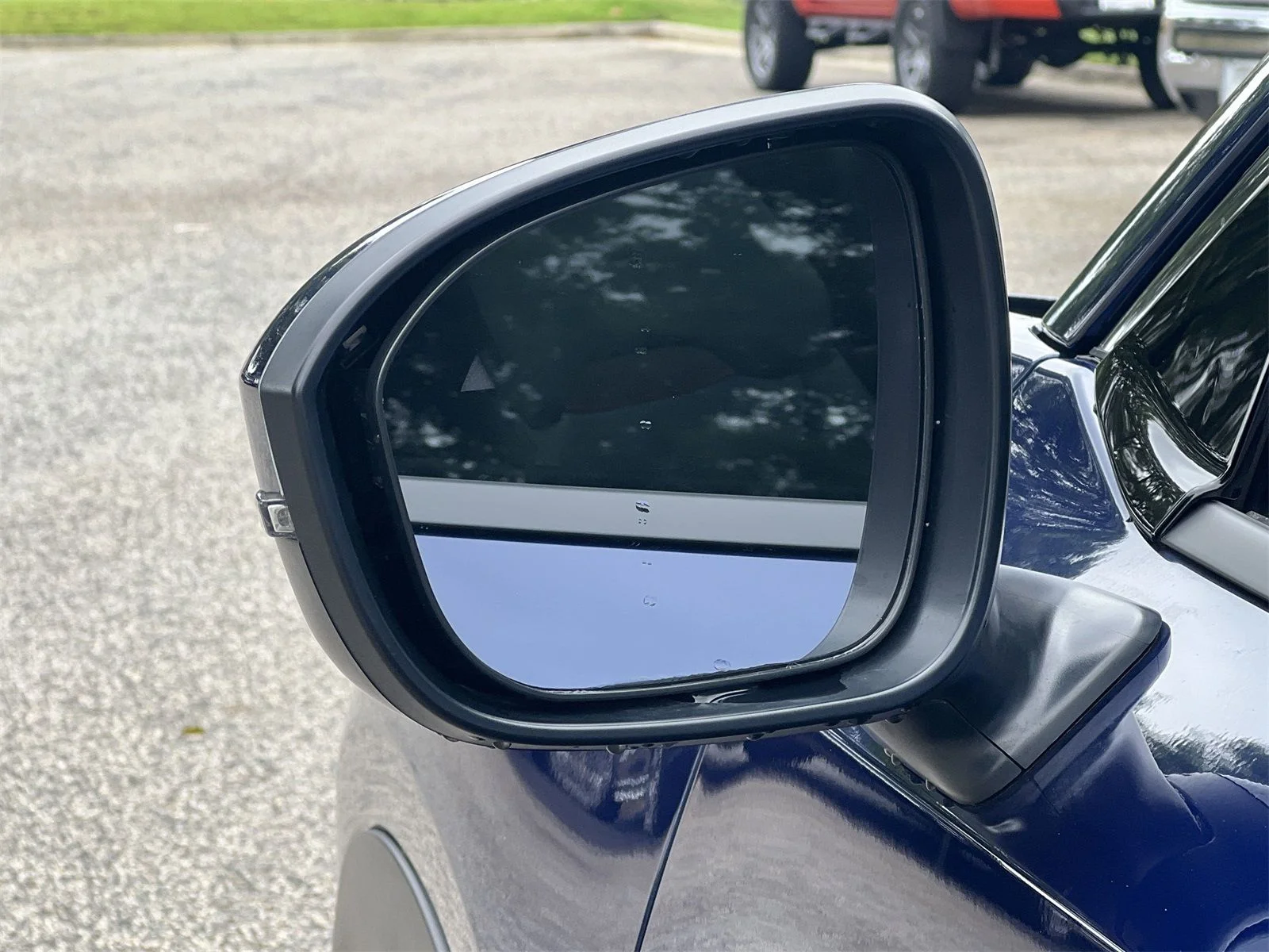 2025 Nissan Kicks SR - Photo 28