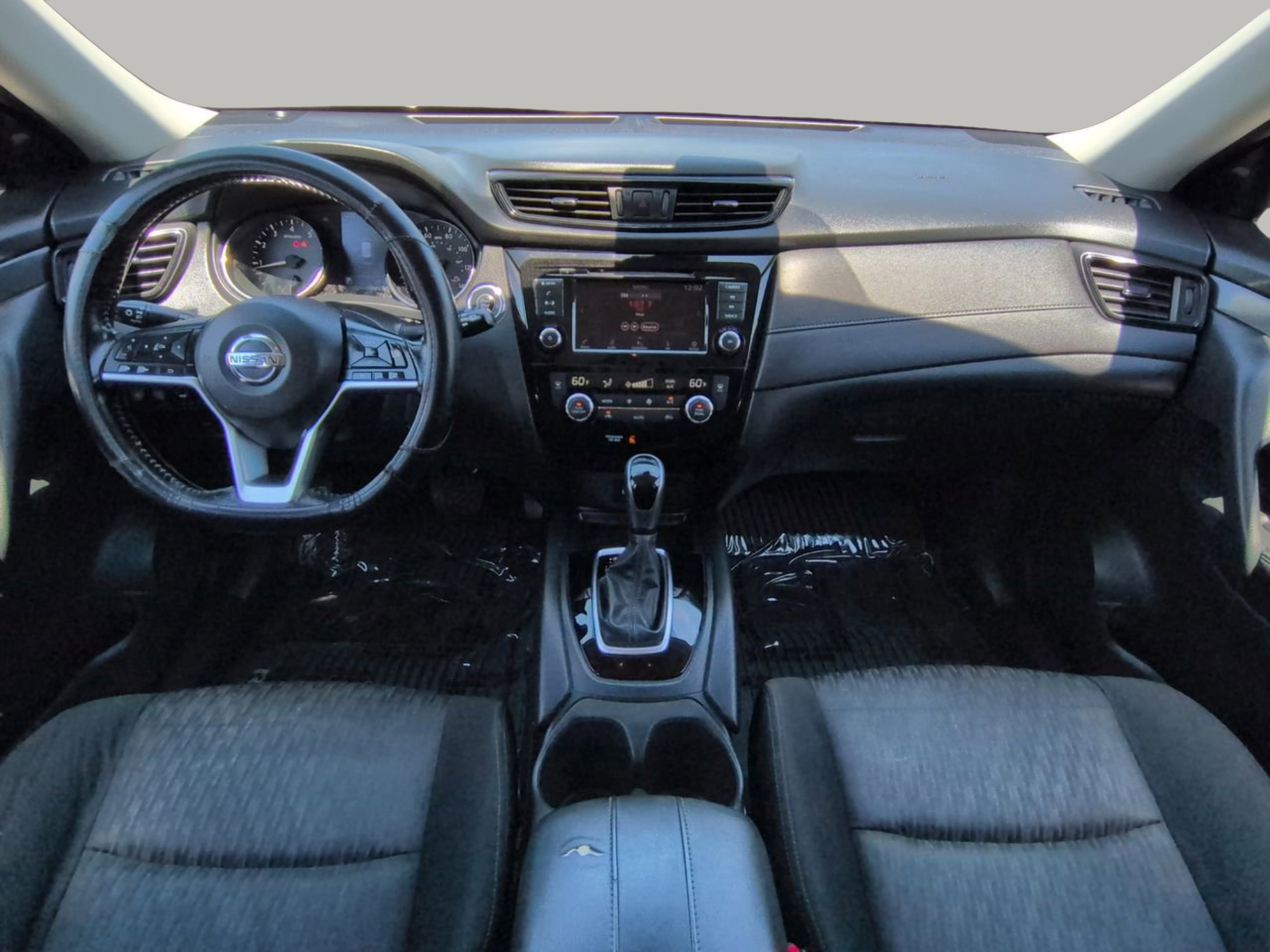 Used 2020 Magnetic Black Pearl Nissan SV image 4