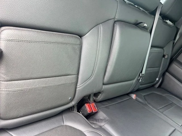 Used 2021 Black GMC Denali image 29