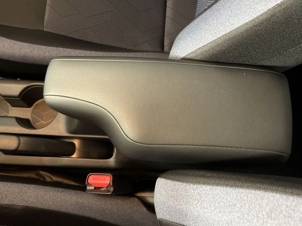 2025 Nissan Versa Sedan SV - Photo 21