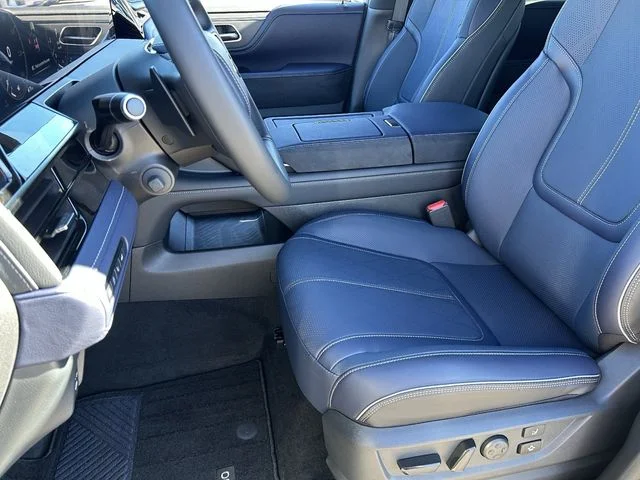 New 2027 MINERAL BLACK INFINITI Sport 4WD image 22