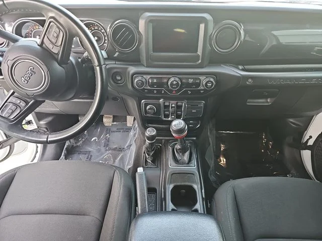 Used 2021 White Jeep Unlimited Sport Altitude image 9