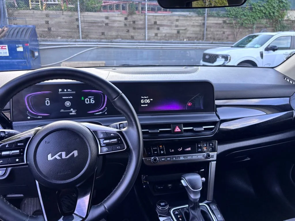 Used 2025 Gray Kia S image 28