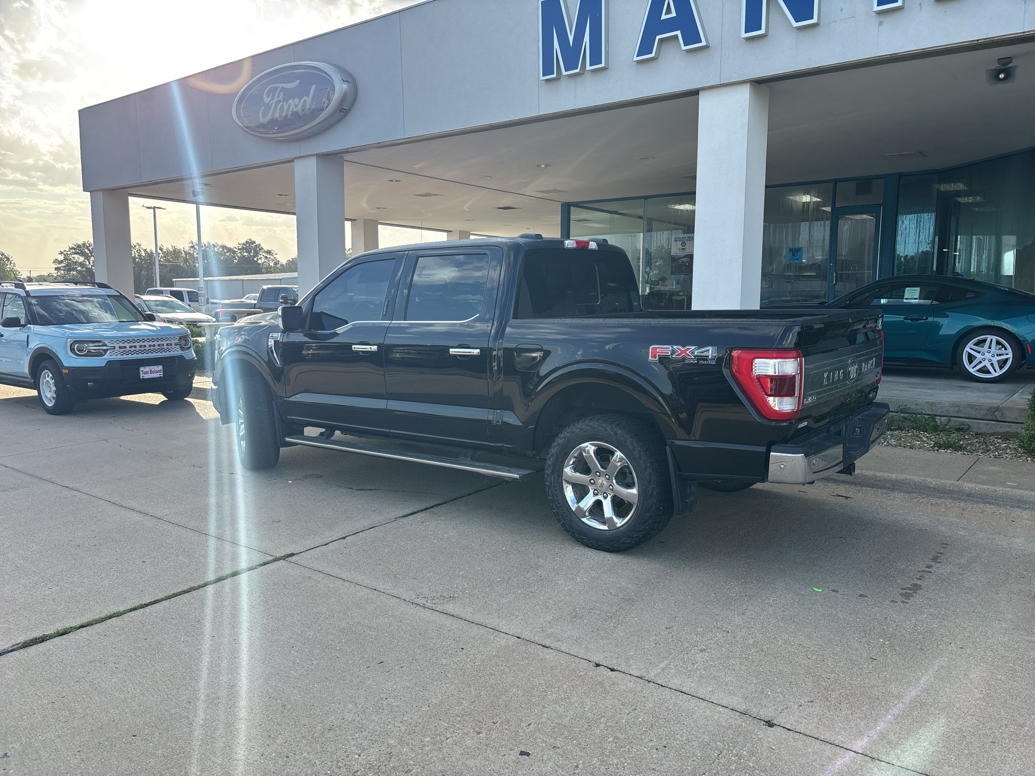 Used 2021 Kodiak Brown Metallic Ford King Ranch image 11