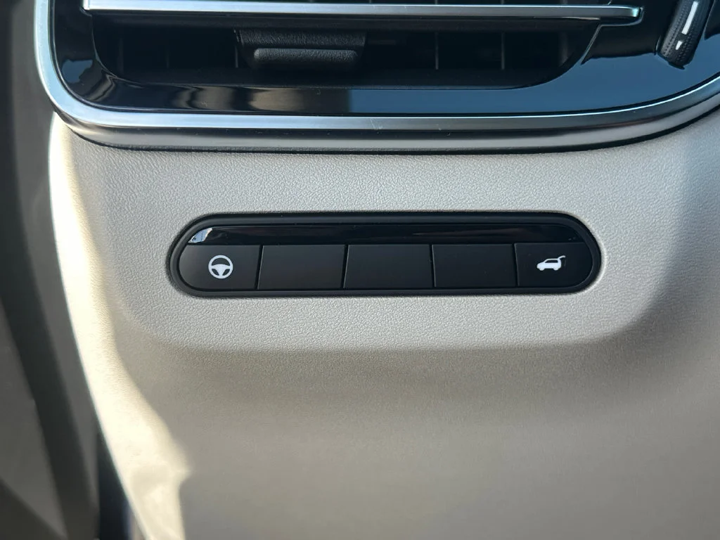 Certified Used 2027 Blue INFINITI LUXE image 31