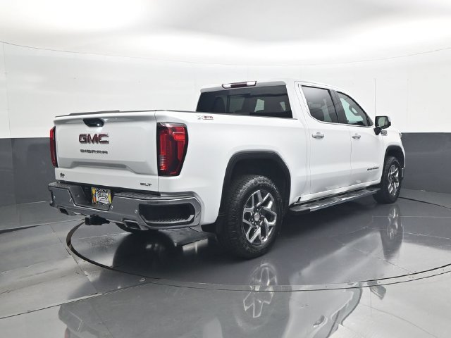 2023 GMC Sierra 1500 SLT - Photo 5