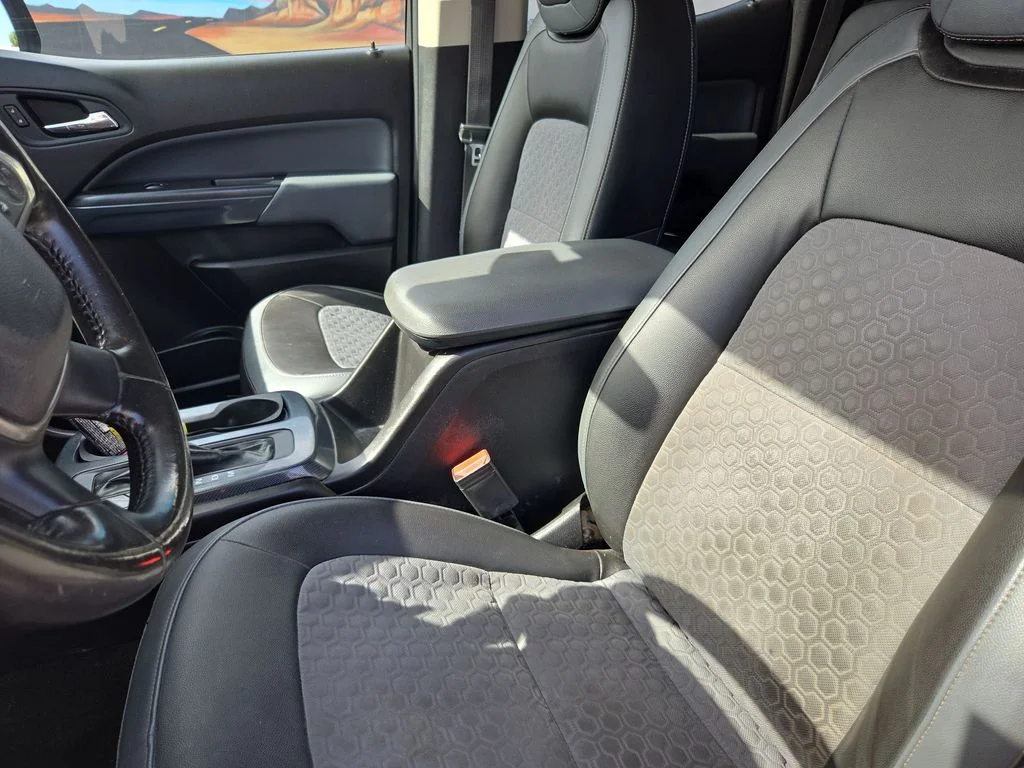 Used 2016 Gray Chevrolet Z71 image 12